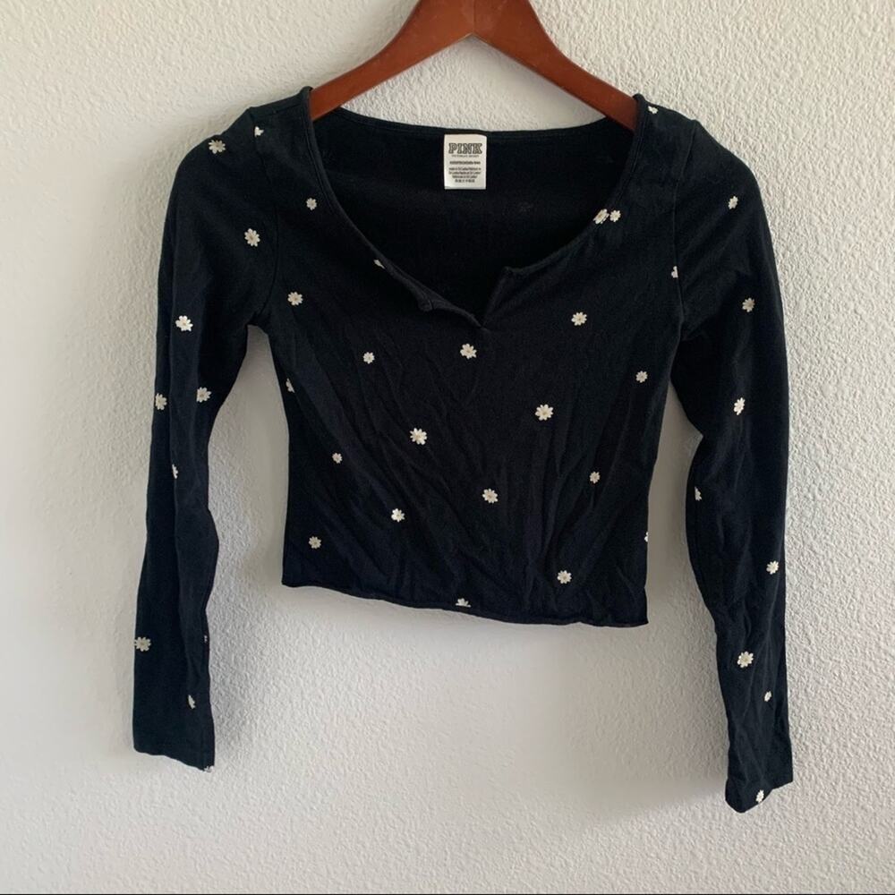 VS PINK Black Daisy Raw Hem Crop XS